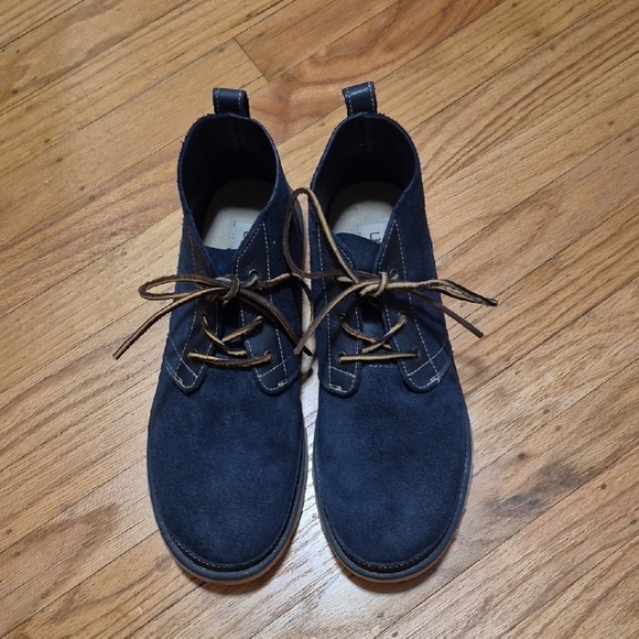 UGG Men\'s Sz. 12 Neumel Unlined Leather Chukka Boot In Dark Blue main image 15